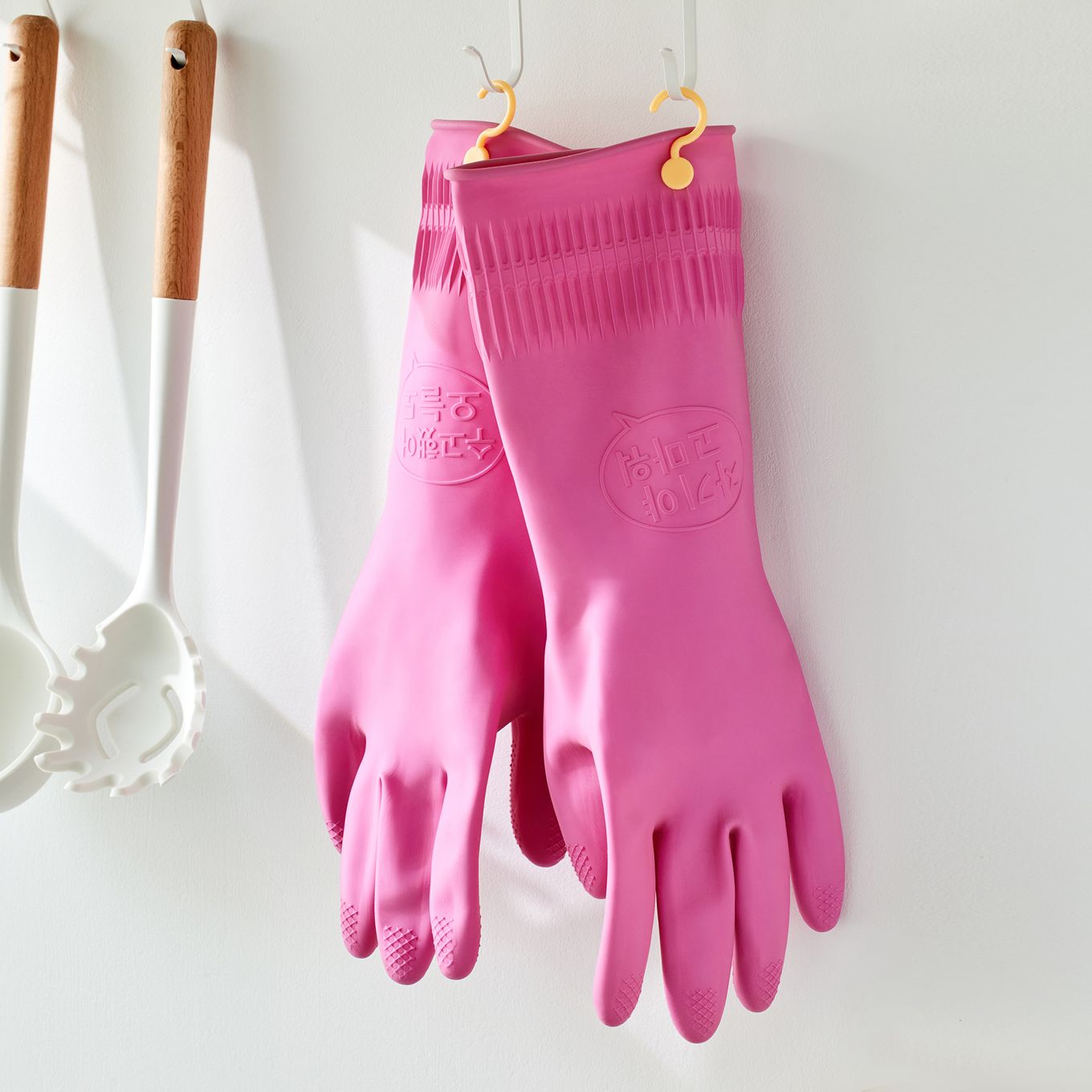 Latex Gloves M